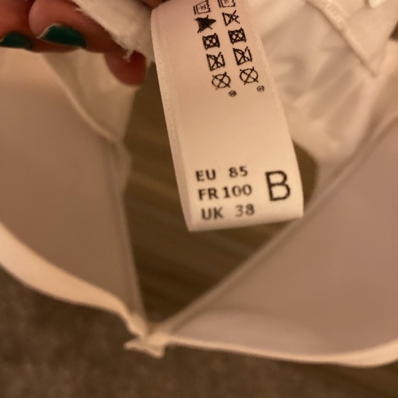 Marie Jo Dottie Bra NWOT 38B White Dottie Style “Show Your Straps on Purpose” - Picture 4 of 10